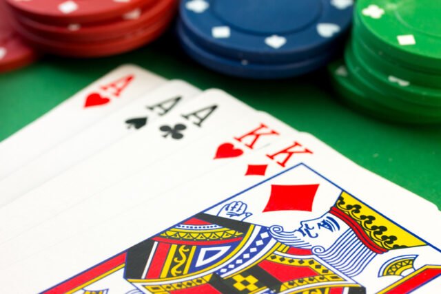 obmbleWt4c (1) Bermain Blackjack Online